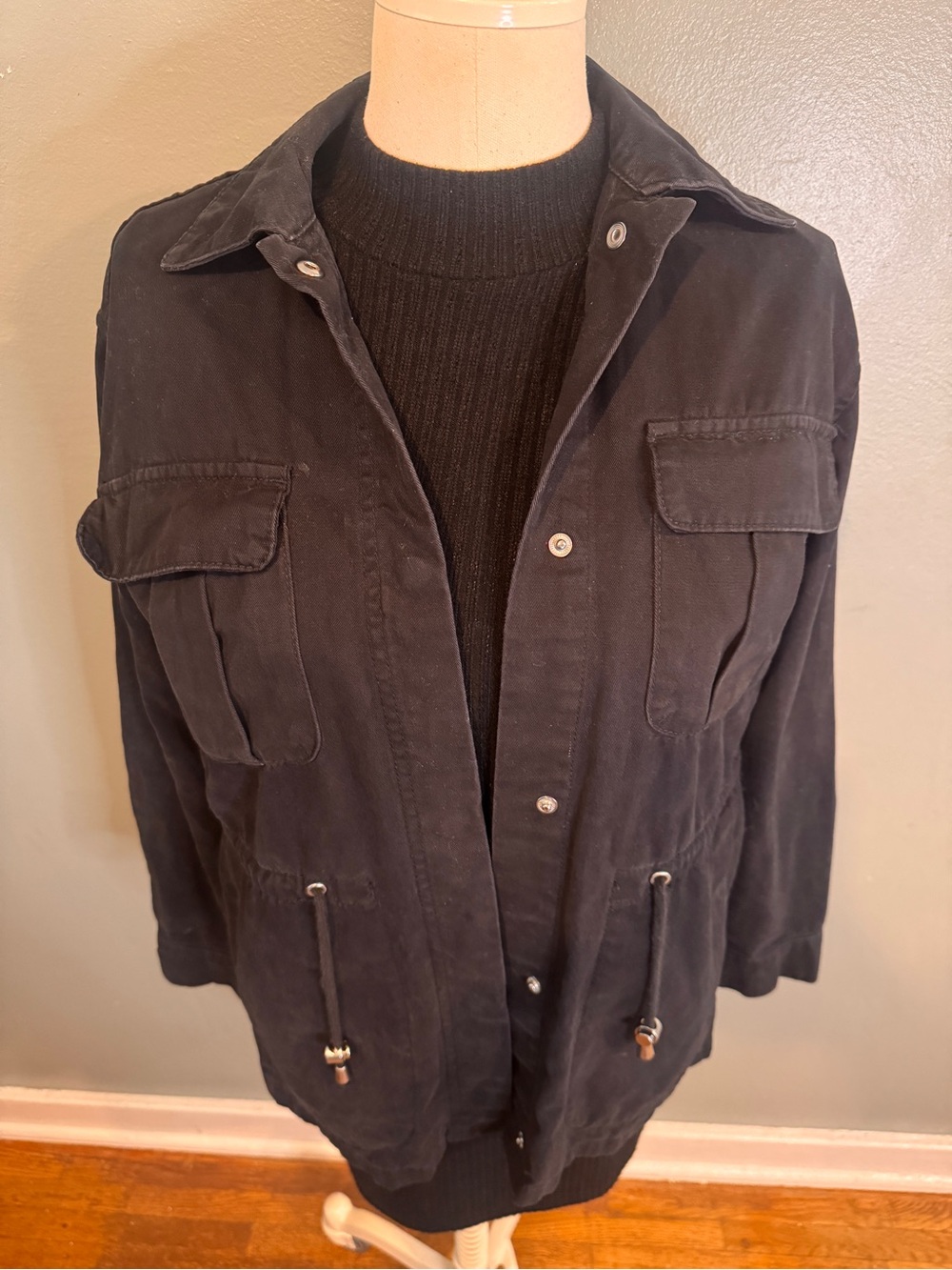 Divided Women’s Black Utility Jacket with Drawstring Waist XS